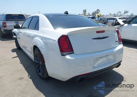 2023 Chrysler 300 300C из США, поврежденный, VIN 2C3CCAPJ0PH501084